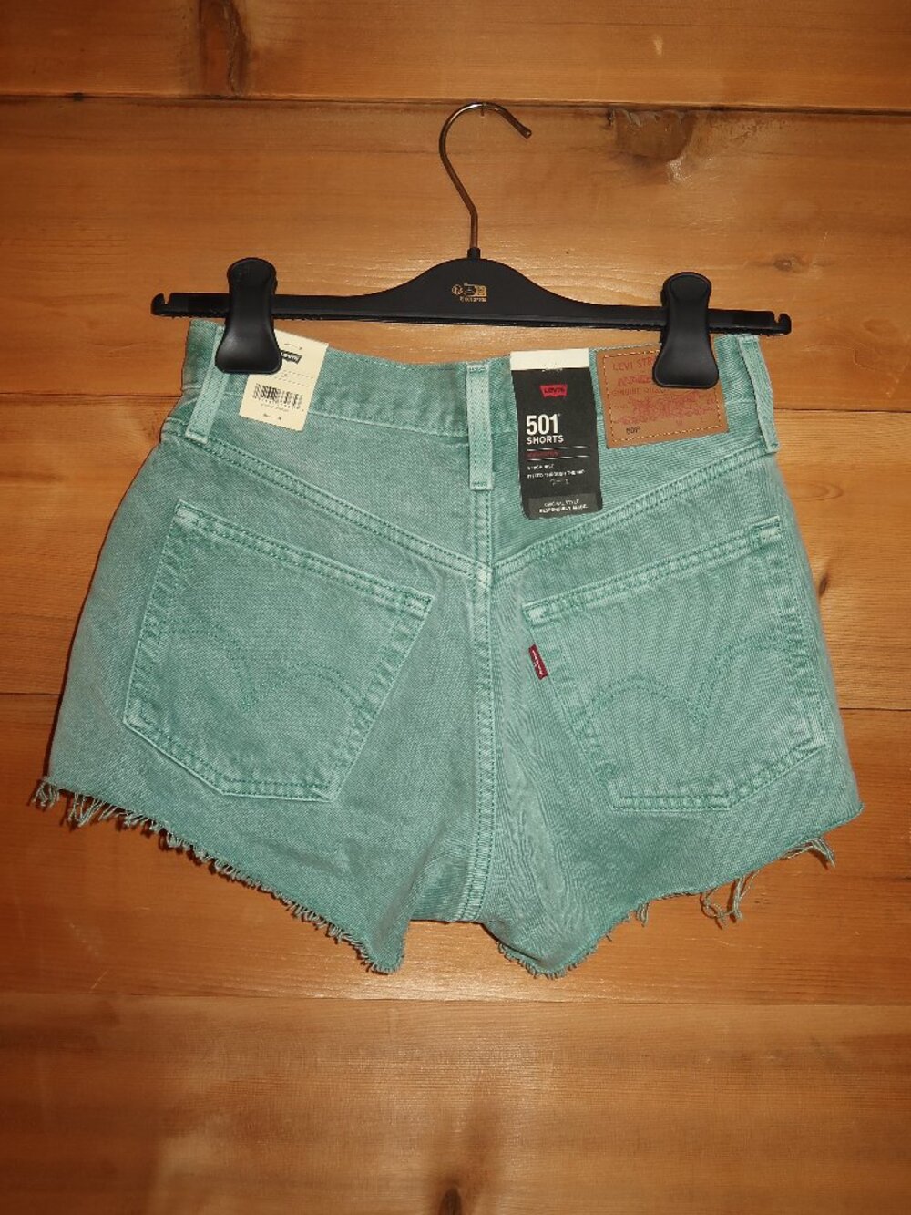 NEW WITH TAGS Levi's 501 High Rise Cut Off Green Shorts